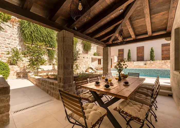 Villa Luxury Lia