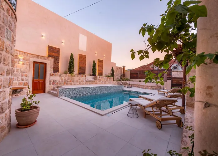 Villa Luxury Lia *